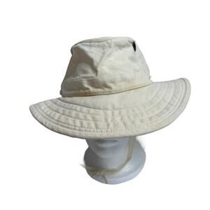 TILLEY Adventure Bucket Safari Hat in White Mens Size 7.5 Cotton Duck Chin Strap
